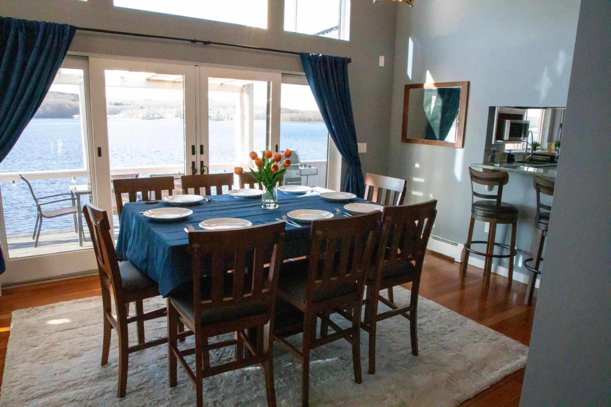 Spectacular Home With A Amazing Ocean - River View グロトン エクステリア 写真