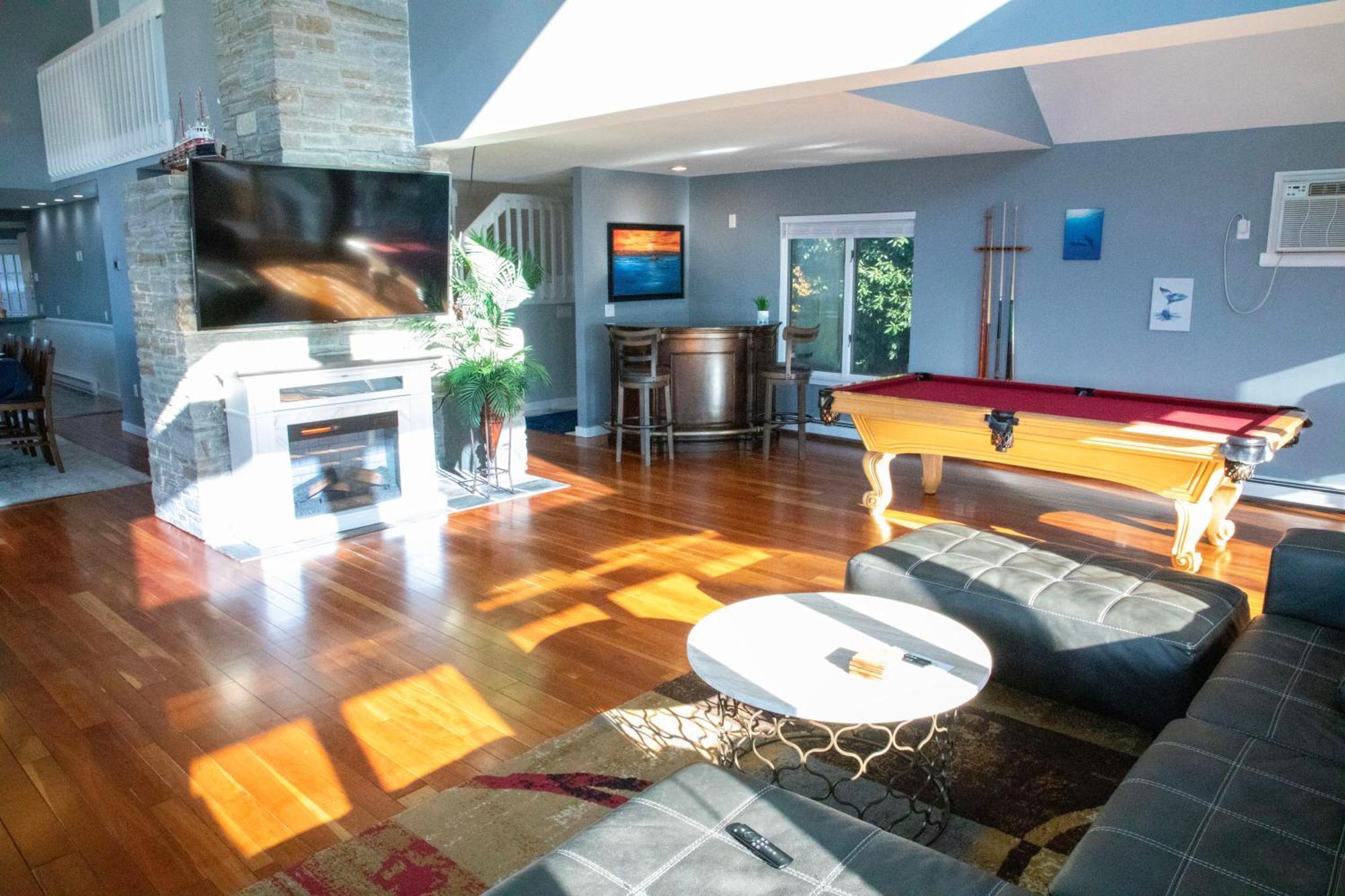 Spectacular Home With A Amazing Ocean - River View グロトン エクステリア 写真