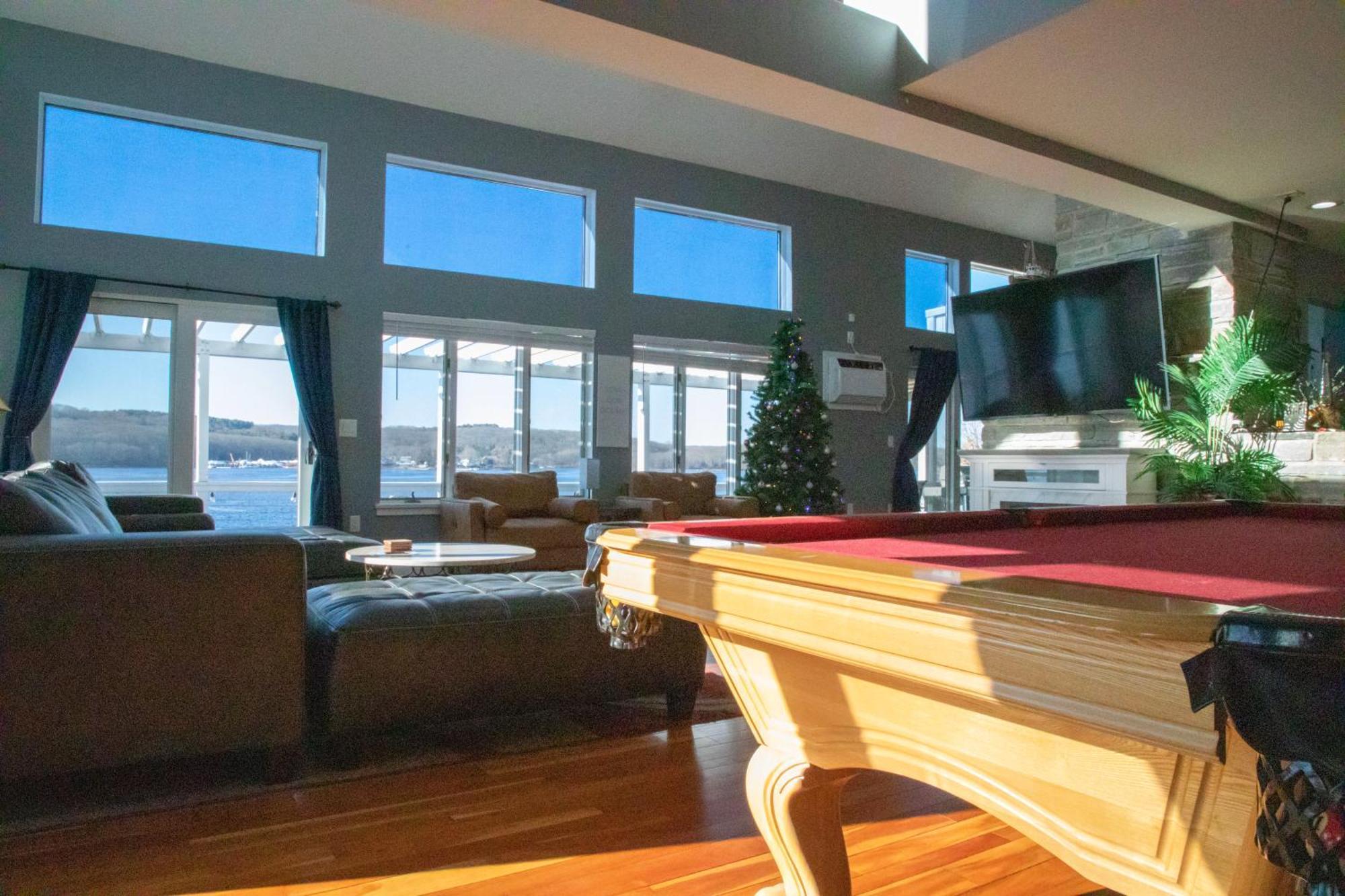 Spectacular Home With A Amazing Ocean - River View グロトン エクステリア 写真