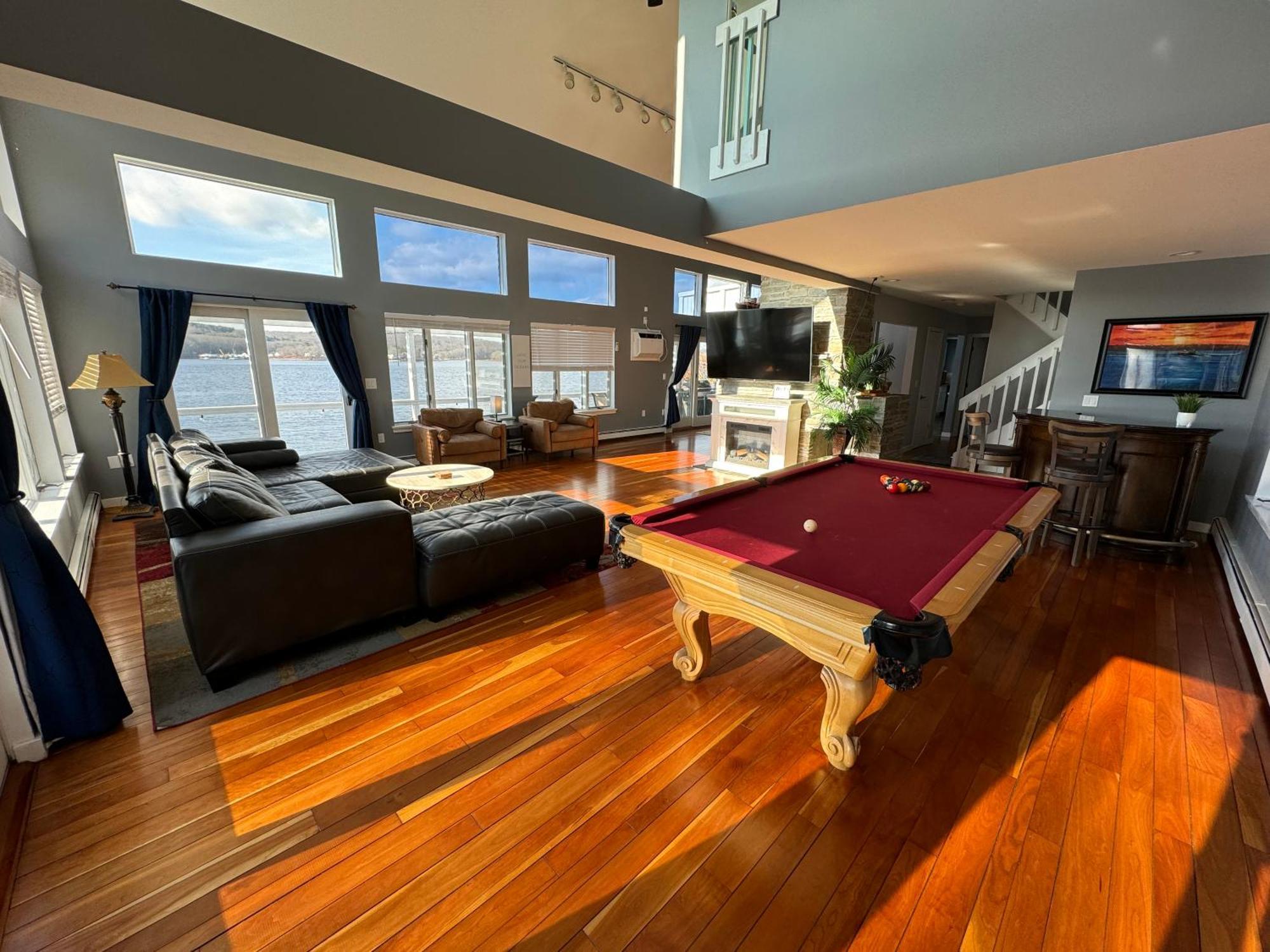 Spectacular Home With A Amazing Ocean - River View グロトン エクステリア 写真